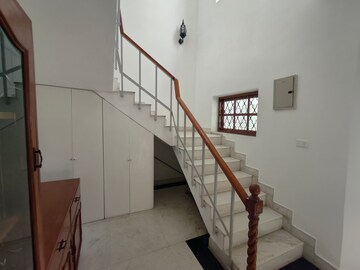 Staircase in 3 BHK Independent House at RBC II, Sushant Lok I – for Rent