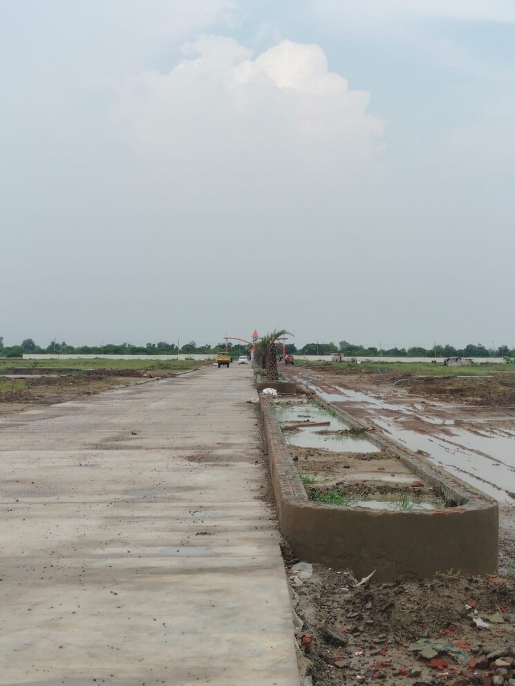 undefined, akbarpur  250 Sq.Yd. Plot In Akbarpur Mathura 9061893