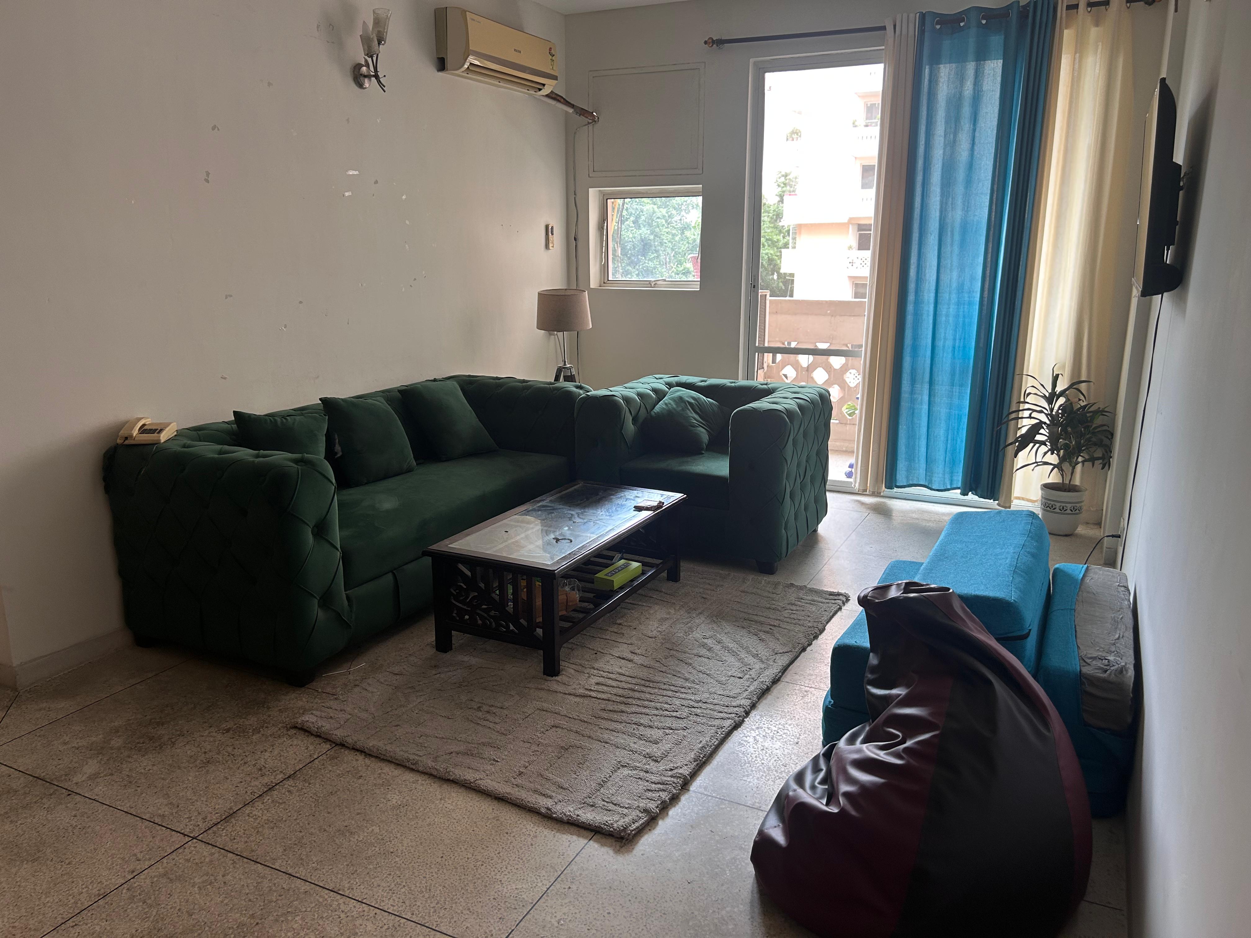 4 BHK Apartment For Rent in DLF The Wellington Estate