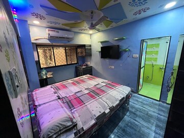Bedroom in 2 BHK Apartment at RNA Regency Park, Kandivali West – for Rent