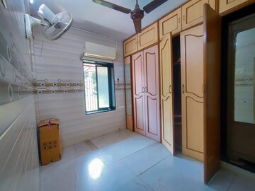 Room in 2 BHK Apartment at Shri Swami Samarth Building, Dombivli East – for Rent
