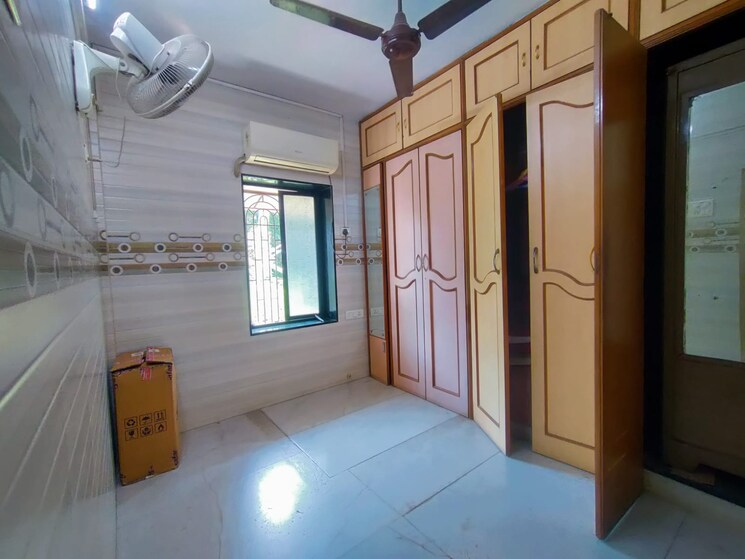 Room, shri-swami-samarth-building 2 Bedroom 900 Sq.Ft. Apartment In Dombivli East Thane 9061936