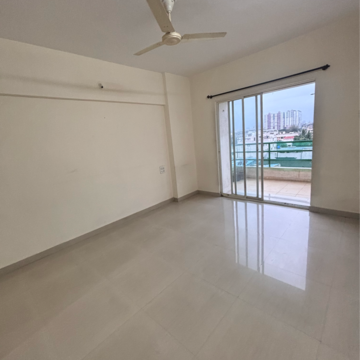 Room in 3 BHK Apartment at Namrata Magic Pimple Saudagar, Pimple Saudagar – for Rent