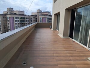 Balcony in 3 BHK Penthouse at Kanakia Challengers, Kandivali East – for Sale