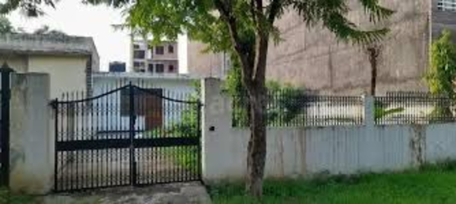 Plot For Sale in Sigma III Greater Noida