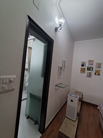 Furnished Amenities in 3 BHK Builder Floor at Malviya Nagar – for Rent