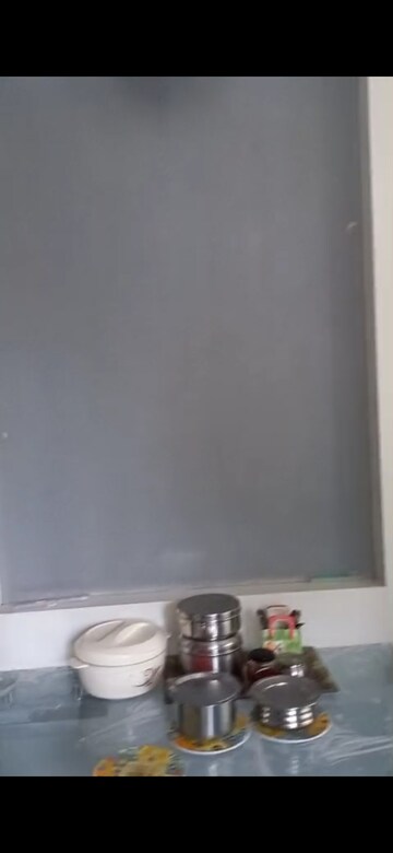 Furnished Amenities in 2 BHK Apartment at Shiv Sadan Building, Dadar West – for Rent