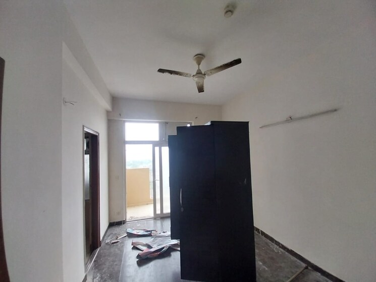 undefined, mahagun-mywoods-ii 3 Bedroom 1520 Sq.Ft. Apartment In Sector 16c Greater Noida Greater Noida 9062068