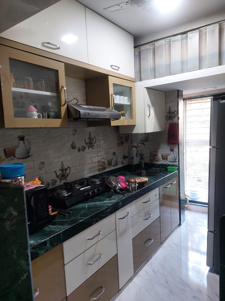 Kitchen, ng-shelter 1 Bedroom 650 Sq.Ft. Apartment In Mira Road Thane 9062096