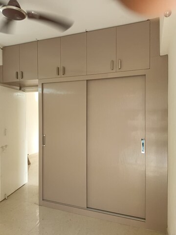 Room in 2 BHK Apartment at Sector 37d – for Rent