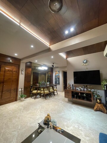 Living Room in 4 BHK Apartment at Santacruz East – for Sale