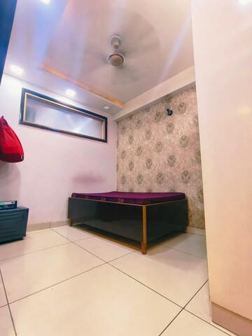 Bedroom in 3 BHK Builder Floor at Dwarka Mor – for Rent