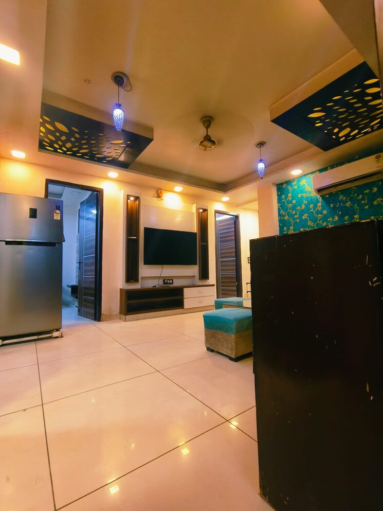 Living Room, dwarka mor 3 Bedroom 900 Sq.Ft. Builder Floor In Dwarka Mor Delhi 9062219