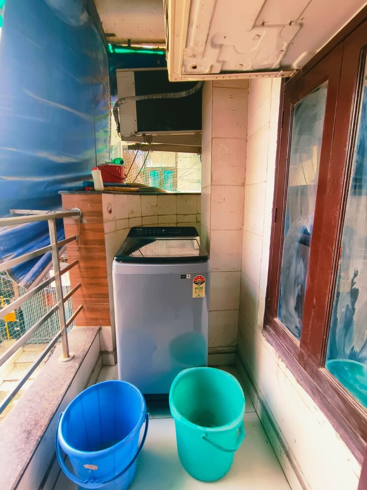 Balcony, dwarka mor 3 Bedroom 900 Sq.Ft. Builder Floor In Dwarka Mor Delhi 9062219