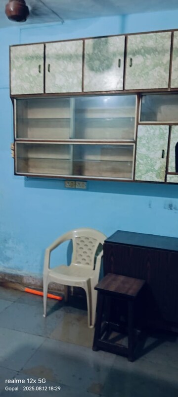 Furnished Amenities in 1.5 BHK Apartment at Rushi The Kollage, Andheri East – for Rent