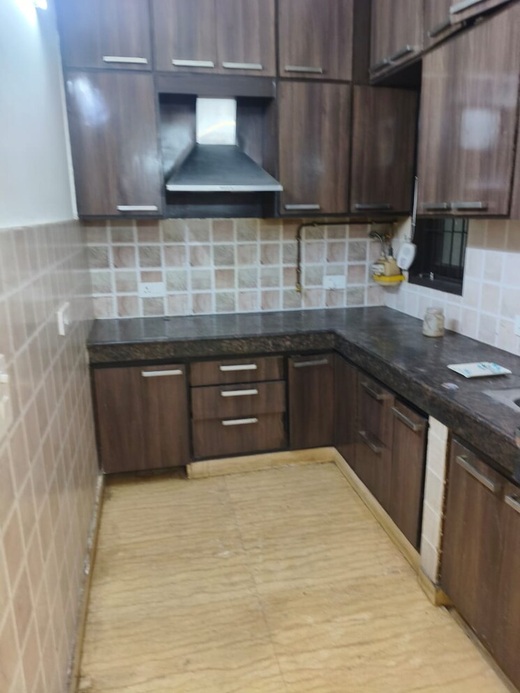 Kitchen, tara-apartments 2 Bedroom 100 Sq.Yd. Builder Floor In Kalkaji Delhi 9062291