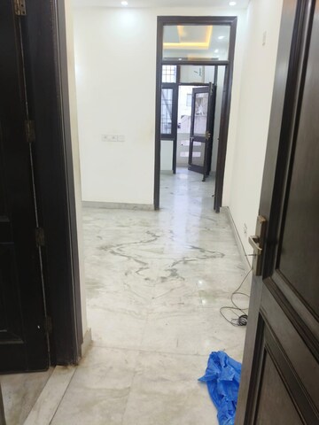 Building Lobby in 2 BHK Builder Floor at Tara Apartments, Kalkaji – for Rent