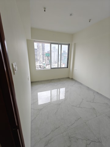 Room in 2 BHK Apartment at Grant Road – for Sale