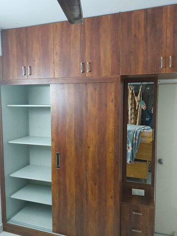 Furnished Amenities in 2 BHK Apartment at Signature Global Synera, Sector 81 – for Rent