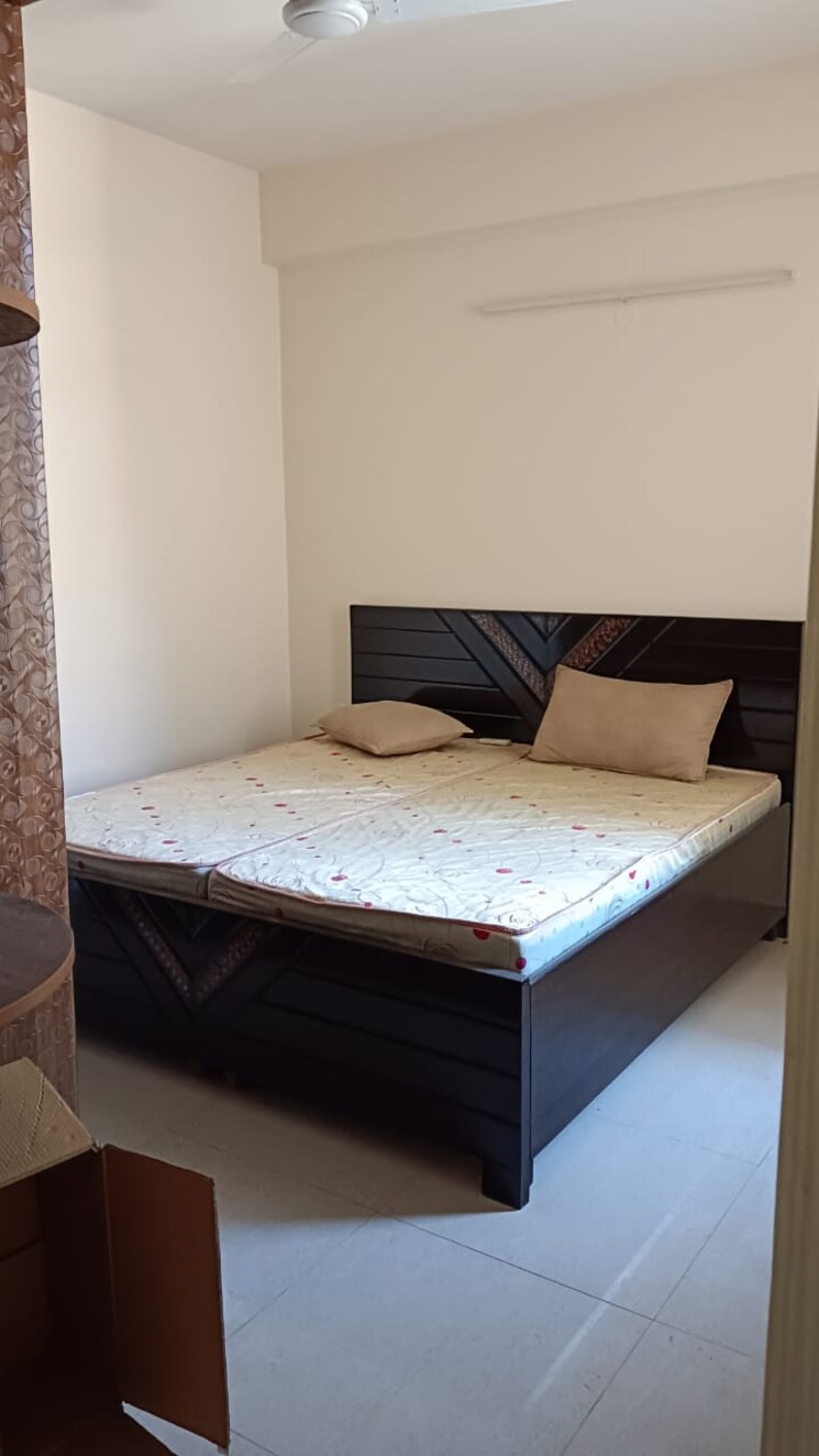 Bedroom, signature-global-synera 2 Bedroom 598 Sq.Ft. Apartment In Sector 81 Gurgaon 9062347