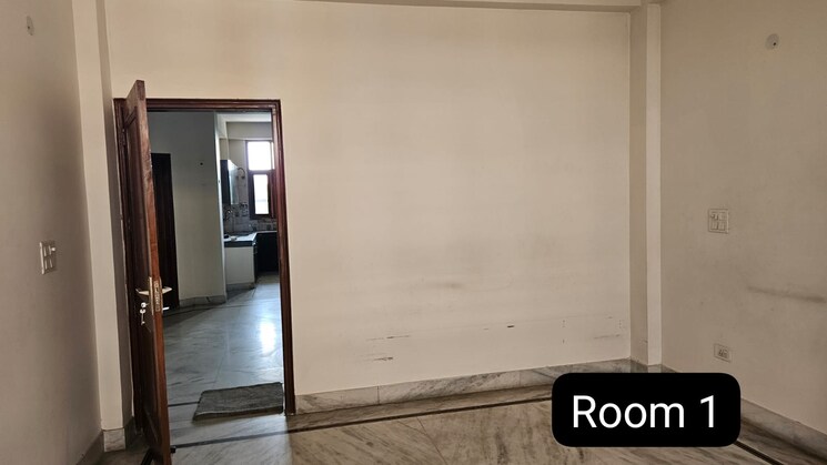 Room, abcz-east-sapphire 2 Bedroom 850 Sq.Ft. Builder Floor In Sector 45 Noida 9062420