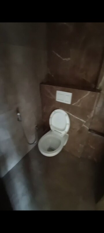 Bathroom in 1 BHK Apartment at Ghatkopar East – for Rent