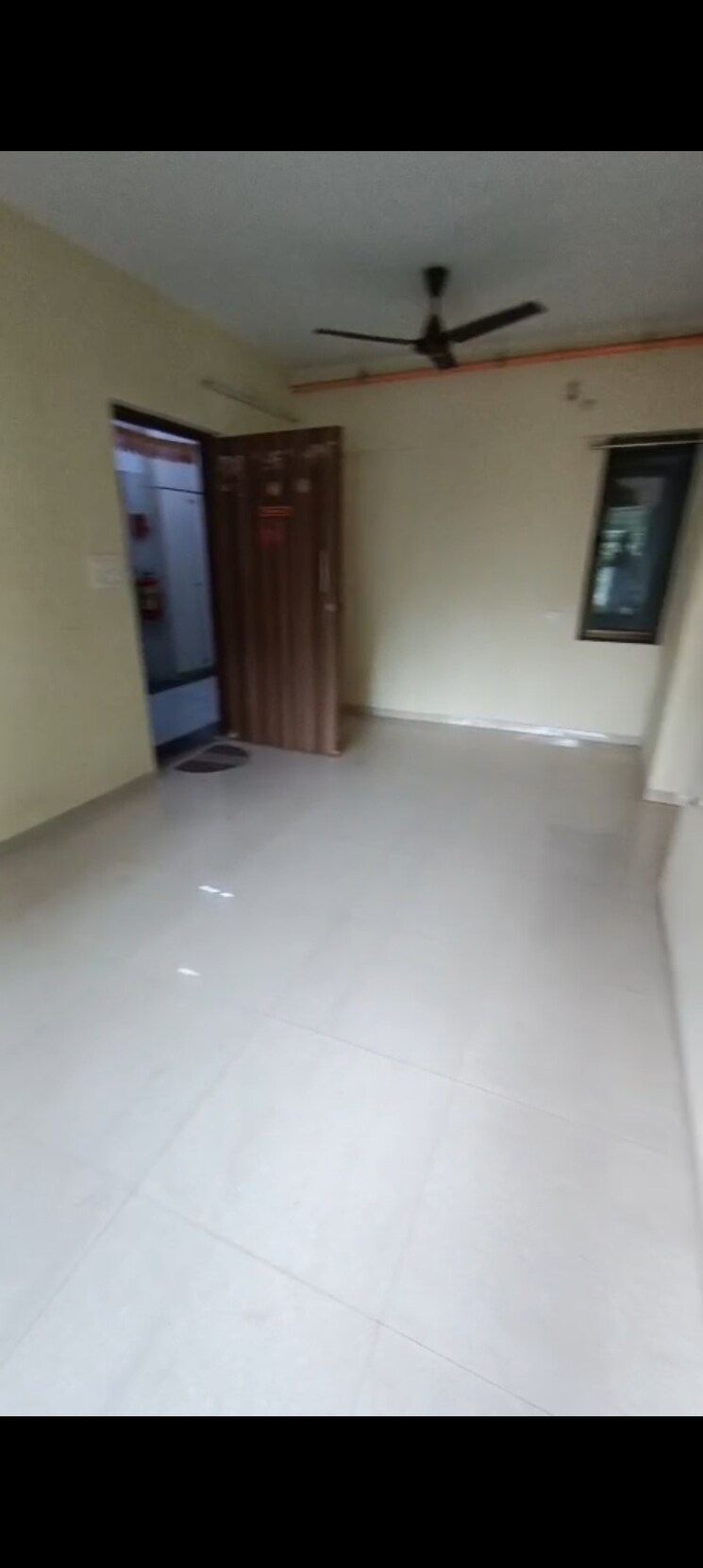 Room, ghatkopar east 1 Bedroom 460 Sq.Ft. Apartment In Ghatkopar East Mumbai 9062432