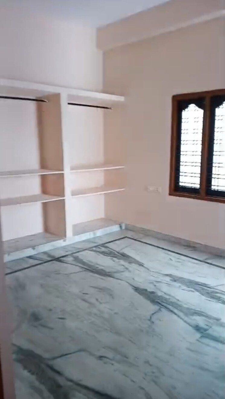 Room, kothapet 6+ Bedroom 213 Sq.Yd. Independent House In Kothapet Hyderabad 9062530