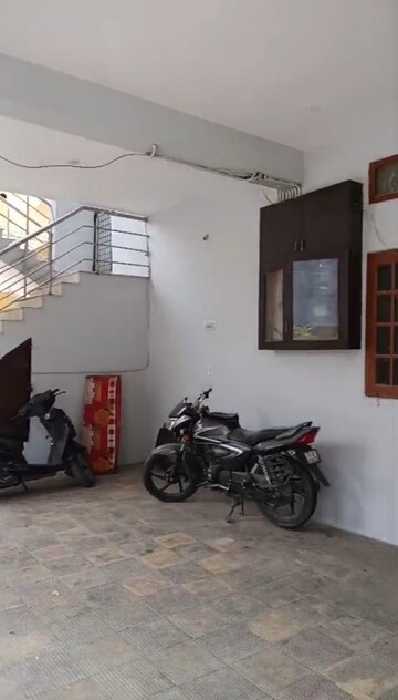 Parking in 6+ BHK Independent House at Kothapet – for Sale