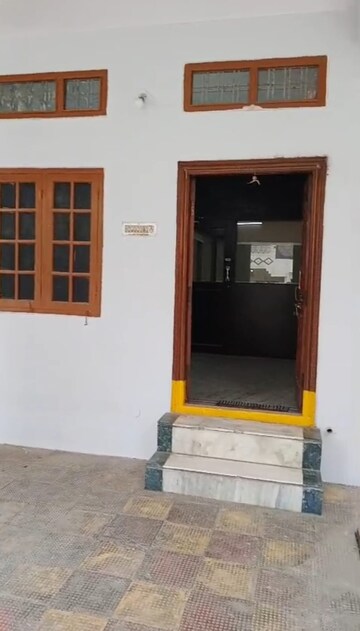 Room in 6+ BHK Independent House at Kothapet – for Sale