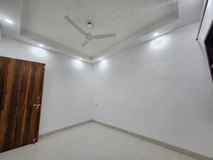 Room in 2 BHK Builder Floor at Neb Sarai – for Sale