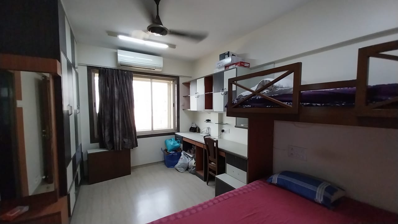 2 BHK + Servant Room Apartment For Rent in Sameer CHS