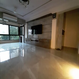  Office Space For Sale in HM 101 Boulverd, Kandivali East