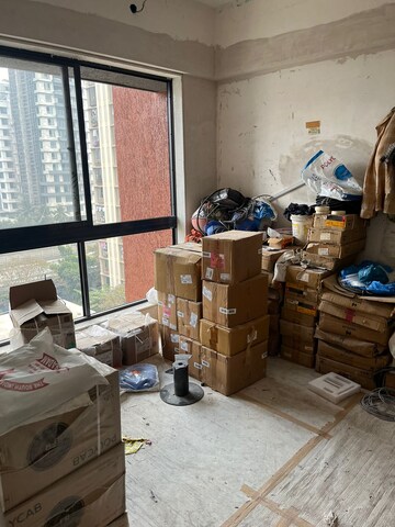 Team Area in 1 BHK Apartment at Hindu Colony – for Rent