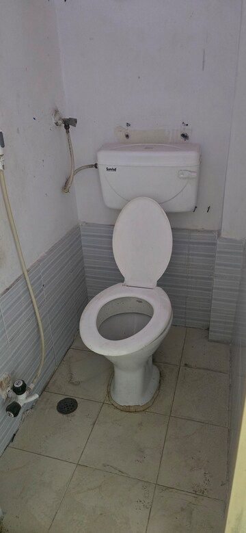 Bathroom in 1 BHK Apartment at Sector 23 Dwarka – for Sale