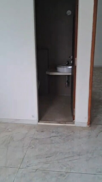 Room in 3 BHK Apartment at Andheri West – for Rent