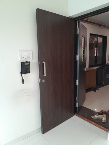 2 BHK Apartment For Rent in Pranav Flora Enclave, Borivali East