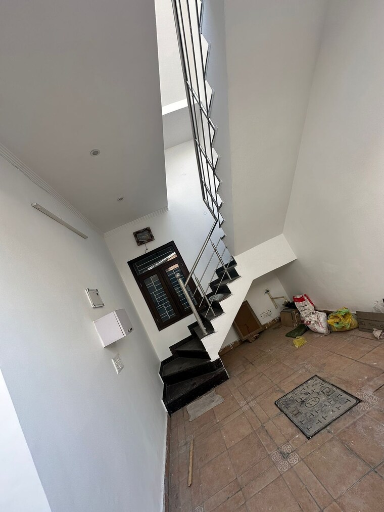 undefined, sahastradhara road 4 Bedroom 450 Sq.Yd. Independent House In Sahastradhara Road Dehradun 9062630