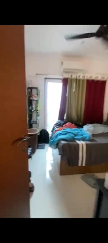 Bedroom in 2 BHK Apartment at Worli – for Rent