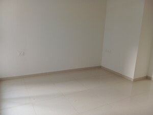 Room in 2 BHK Apartment at Runwal Eirene, Balkum Pada – for Sale