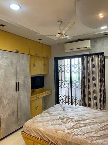 Bedroom in 2 BHK Apartment at Runwal Pearl, Manpada – for Rent