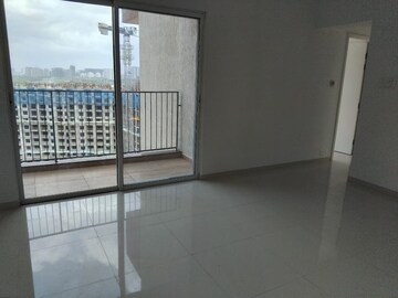Room in 2 BHK Apartment at Vilas Javdekar Yashwin Enchante, Kharadi – for Sale
