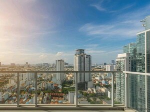 6 BHK Apartment For Sale in Prabhakar Esquina Private Residence, Oshiwara