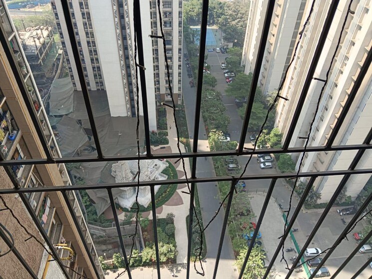 Balcony, lodha-crown-quality-homes 1 Bedroom 317 Sq.Ft. Apartment In Majiwada Thane 9062658