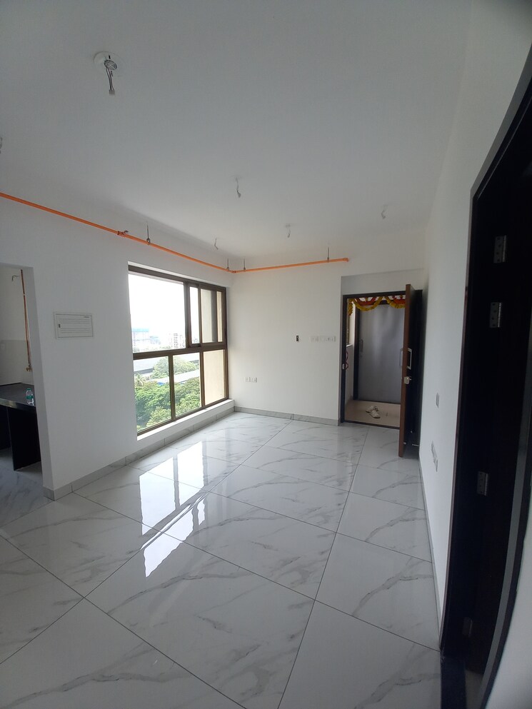 Kitchen, raymond-ten-x-habitat 2 Bedroom 644 Sq.Ft. Apartment In Pokhran Road No Two Thane 9062659