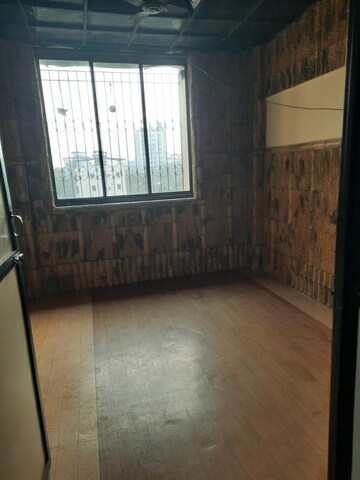 Room in 3 BHK Apartment at Flower Valley Complex, Khopat – for Rent