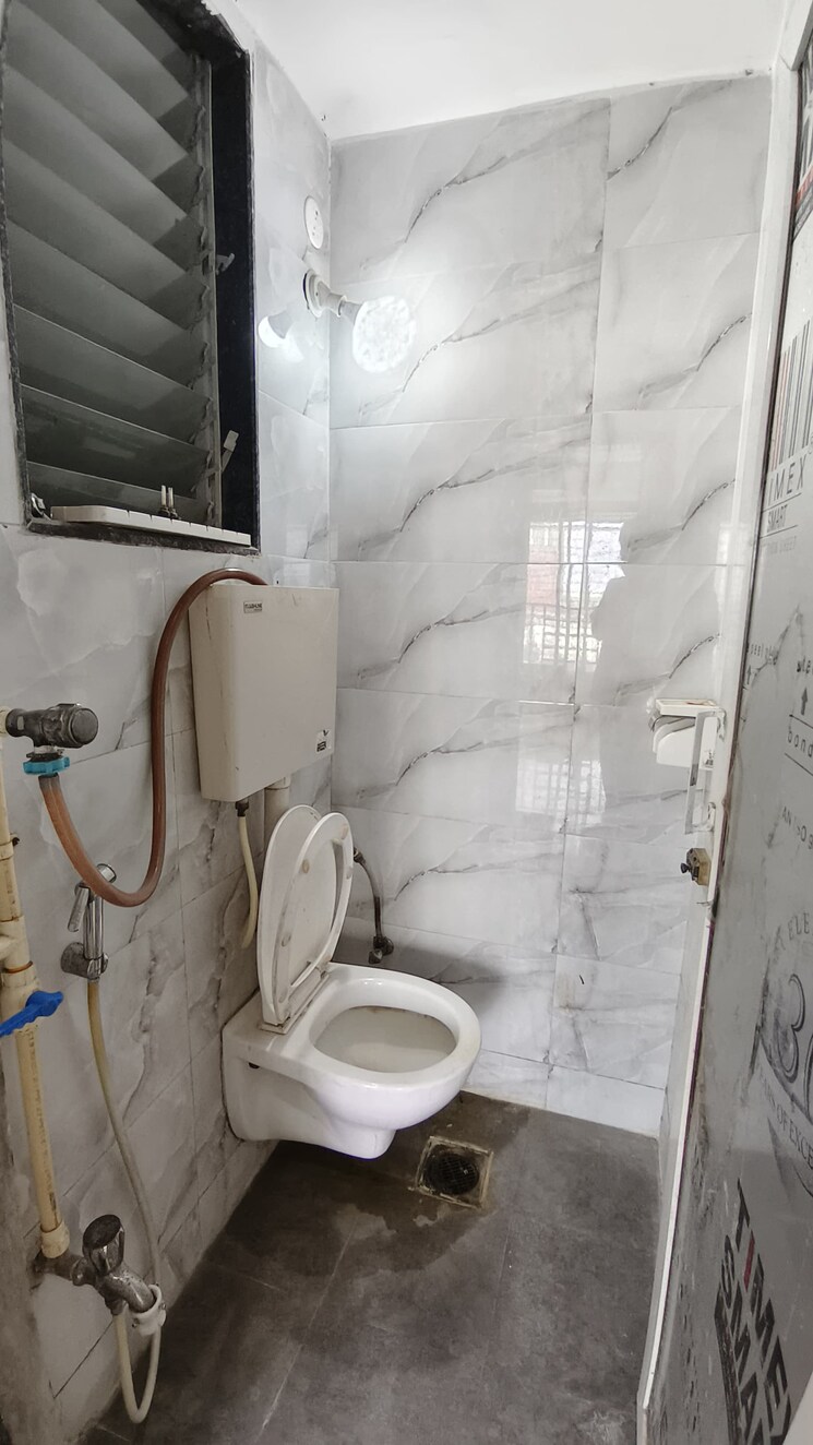 Bathroom, laxmi-annex 1 Bedroom 550 Sq.Ft. Apartment In Goregaon West Mumbai 9062697