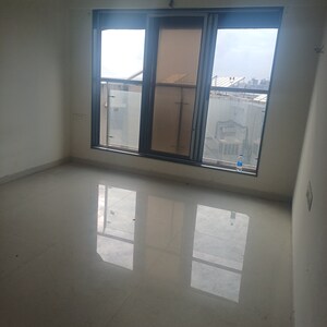 Room in 2 BHK Apartment at Shagun 1 OSR Matunga, Matunga West – for Sale