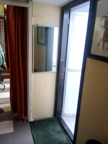 Building Lobby in 1 BHK Apartment at Jawahar Nagar CHS Goregaon, Goregaon West – for Rent