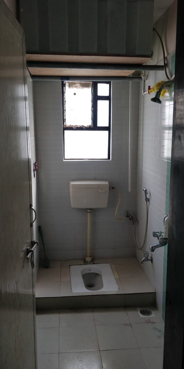 Bathroom, siddhivinayak-residency-tingre-nagar 2 Bedroom 650 Sq.Ft. Apartment In Tingre Nagar Pune 9062717